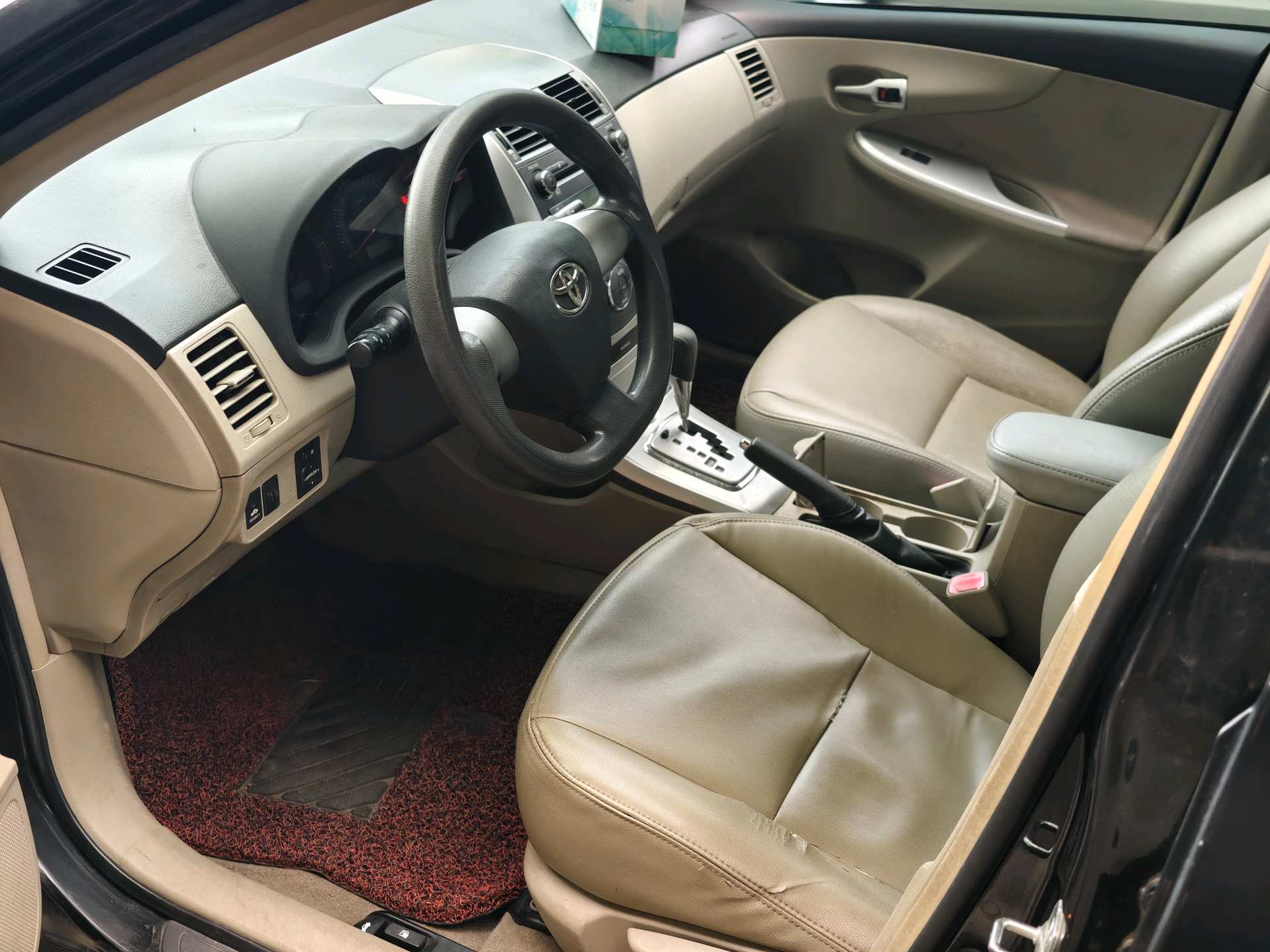 Toyota Corolla 2010 изображение автомобиля #2