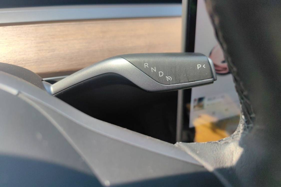 Tesla Model 3 2021 imagem de carro #27