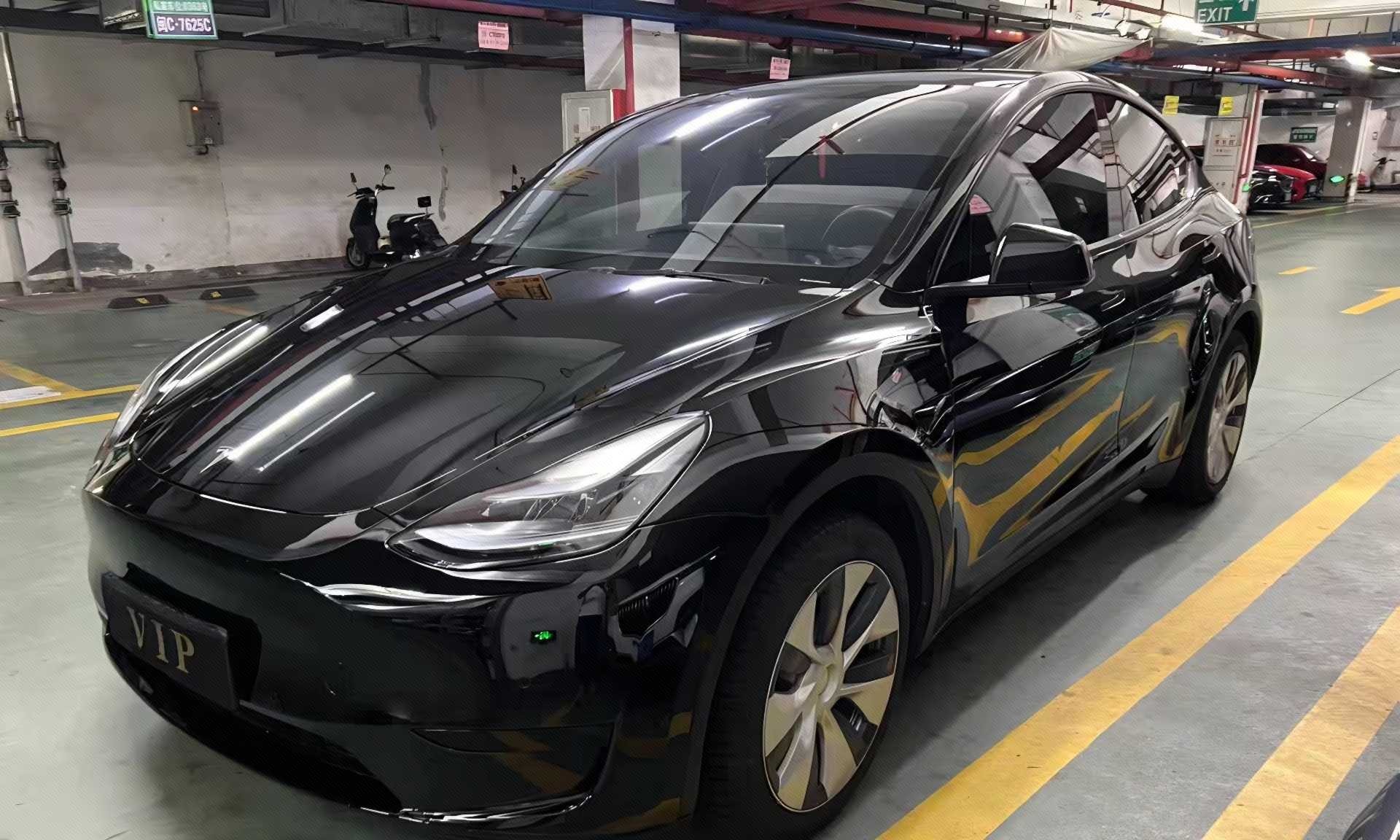Tesla Model Y 2022 car image 