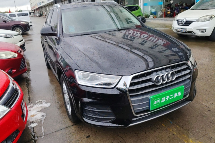 Audi Q3 2017 car image #4