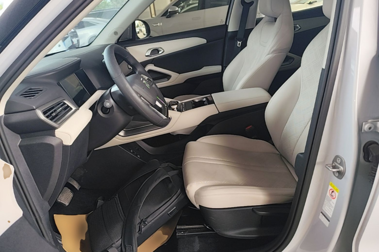 BYD YuanUP 2024 #15 BYD YuanUP 2024 immagine di auto #15