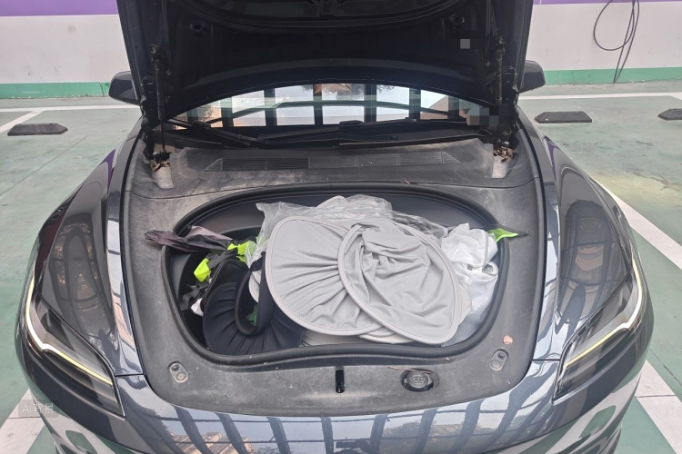 Tesla Model 3 2024 car image #22