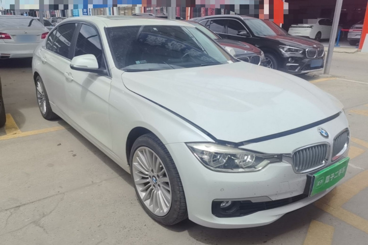 BMW 3 Series 2018 #6 BMW 3 Series 2018 car image #6