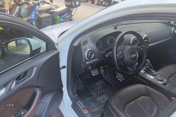 Audi A3 2016 car image #18
