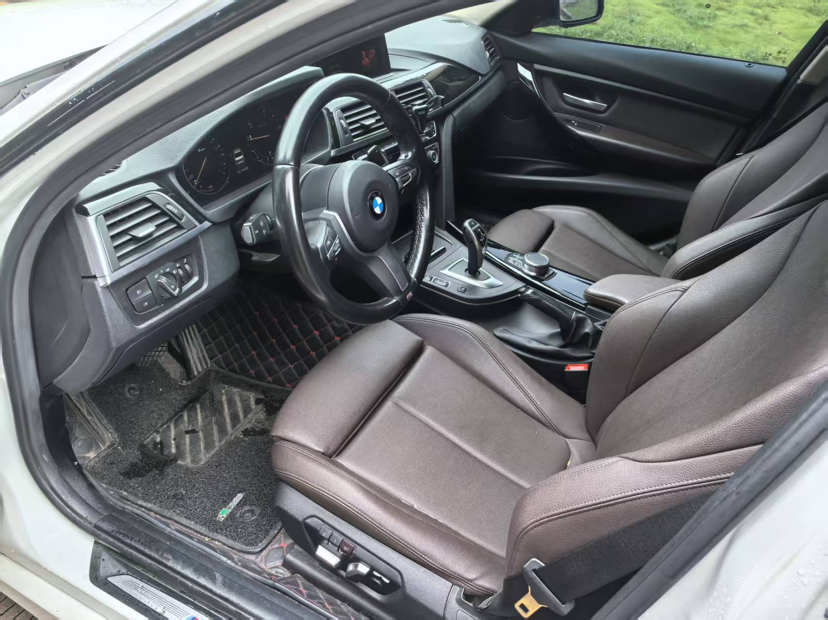 BMW 3 Series 2019 car image #7
