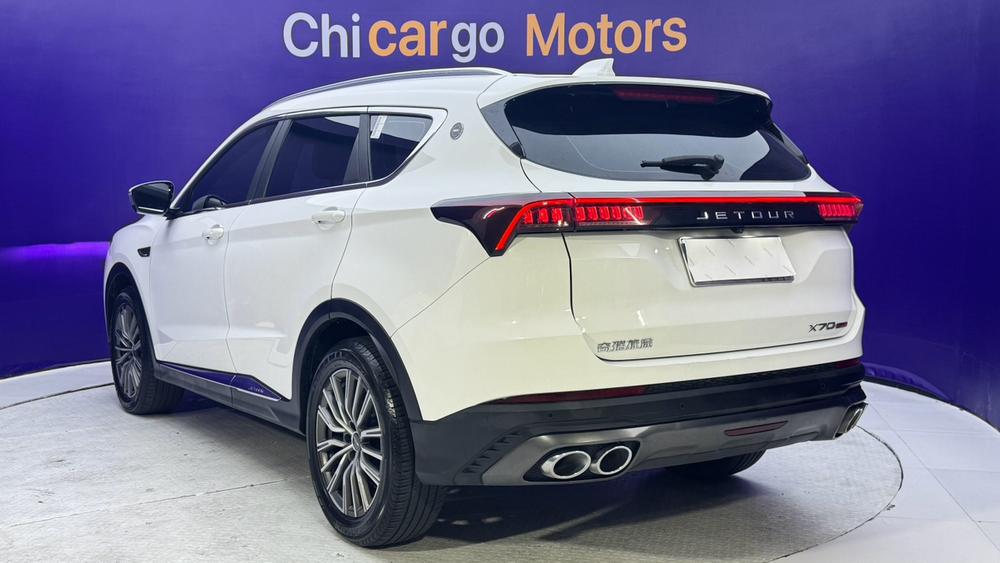 Jetour X70 PLUS 2023 #10 Jetour X70 PLUS 2023 car image #10