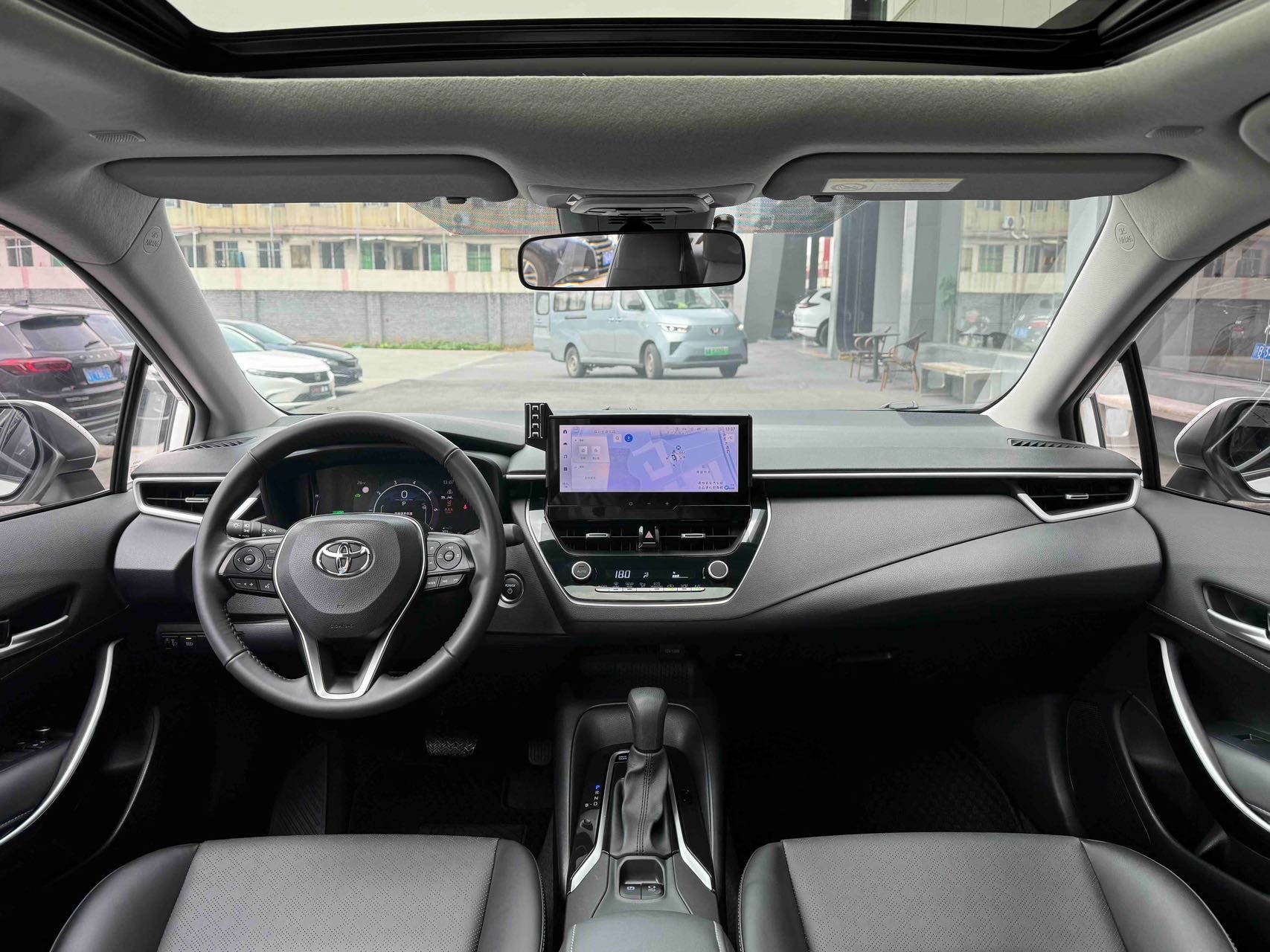 Toyota Corolla 2025 #4 Toyota Corolla 2025 car image #4