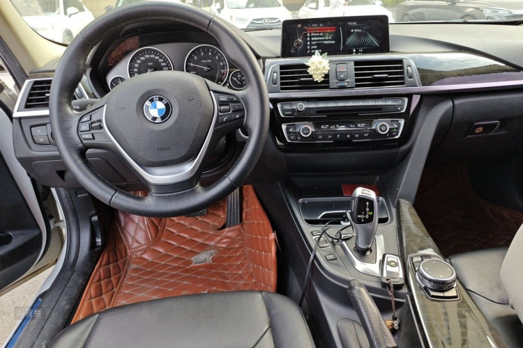 BMW 3 Series 2016 #11 BMW 3 Series 2016 car image #11