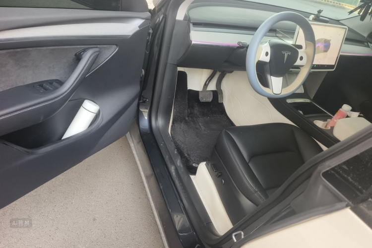 Tesla Model Y 2024 #18 Tesla Model Y 2024 immagine di auto #18