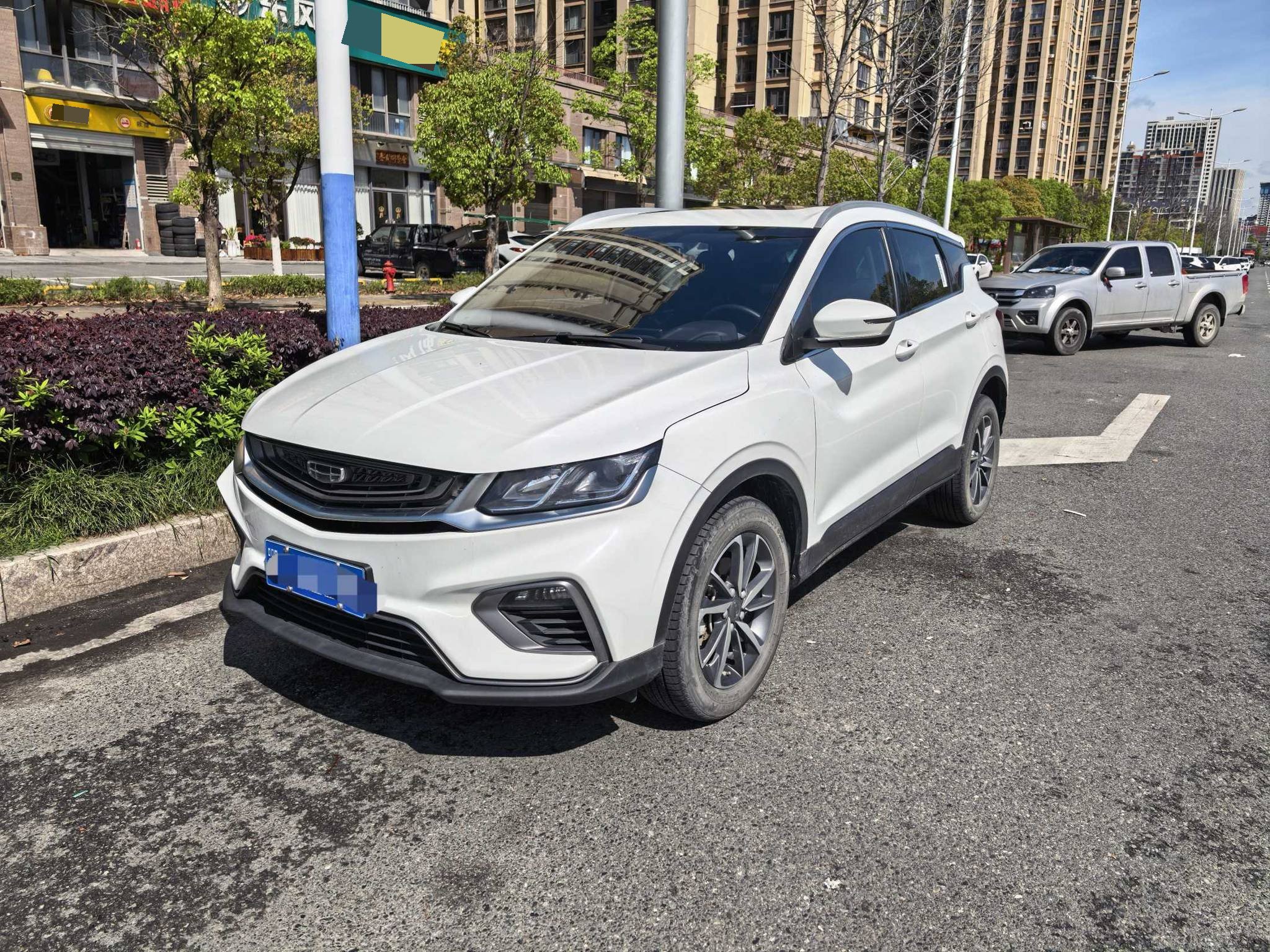 GEELY Coolray 2021 car image 