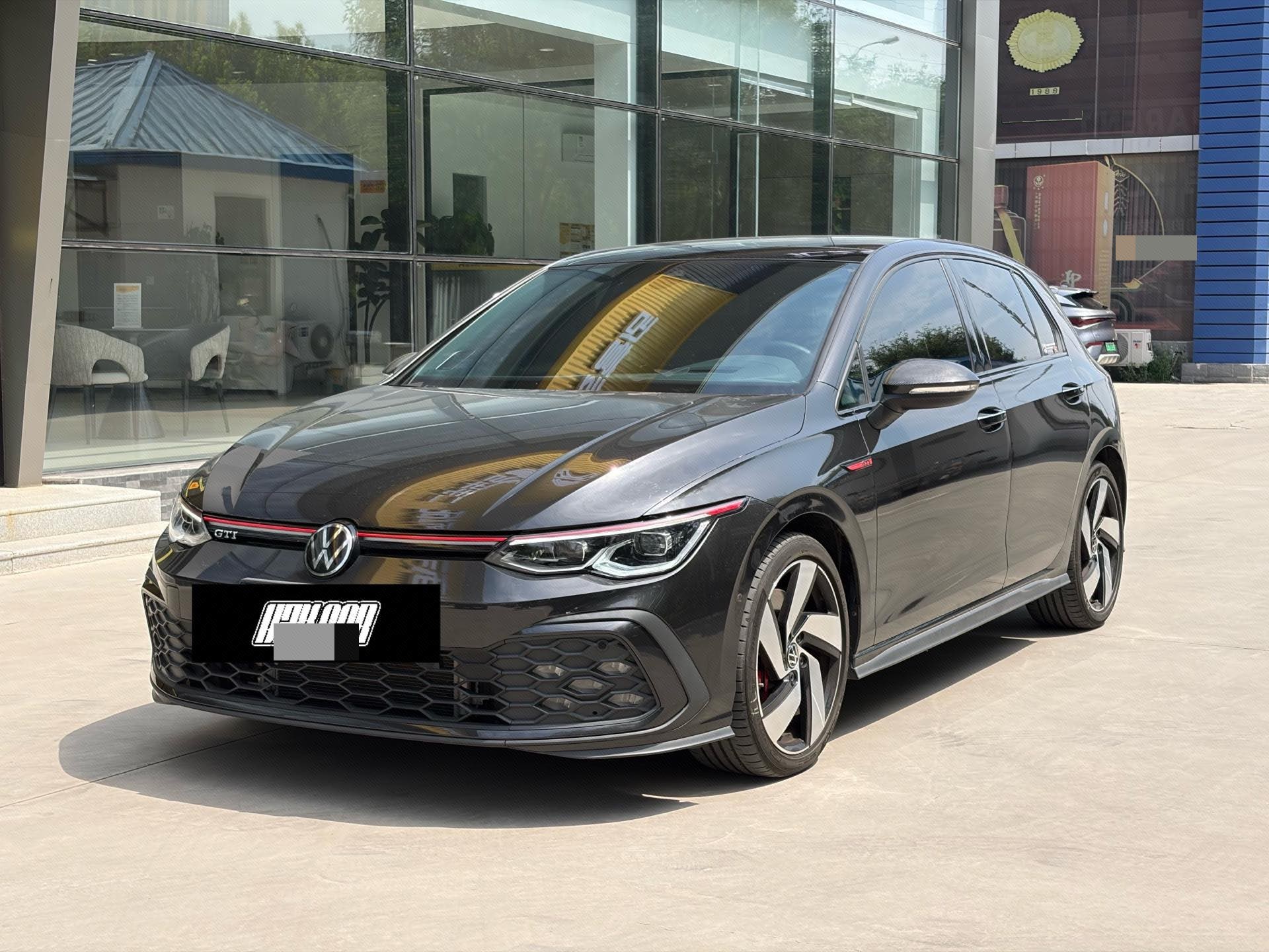 Volkswagen GolfGTI 2023 car image 