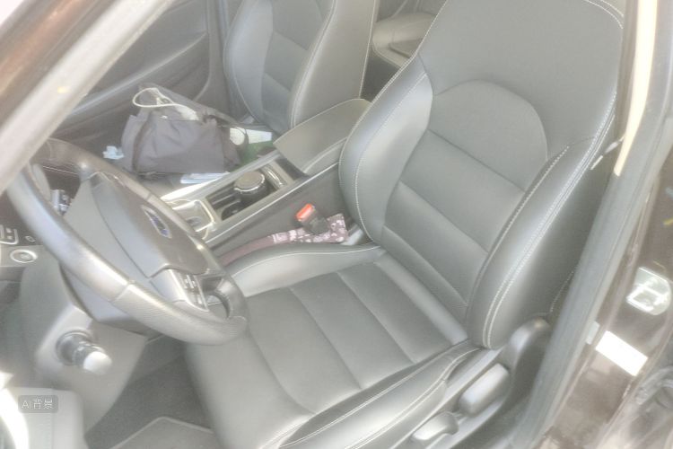 GEELY Emgrand 2018 car image #17
