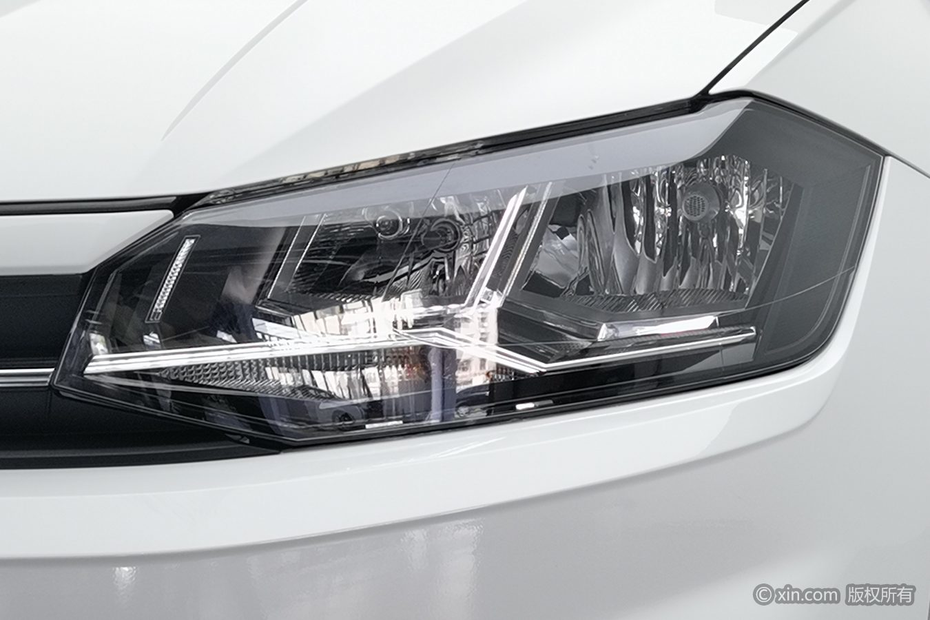 Volkswagen Polo 2023 car image #6