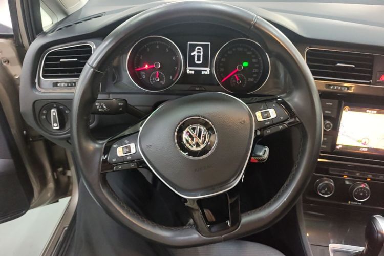 Volkswagen Golf 2019 #11 Volkswagen Golf 2019 car image #11