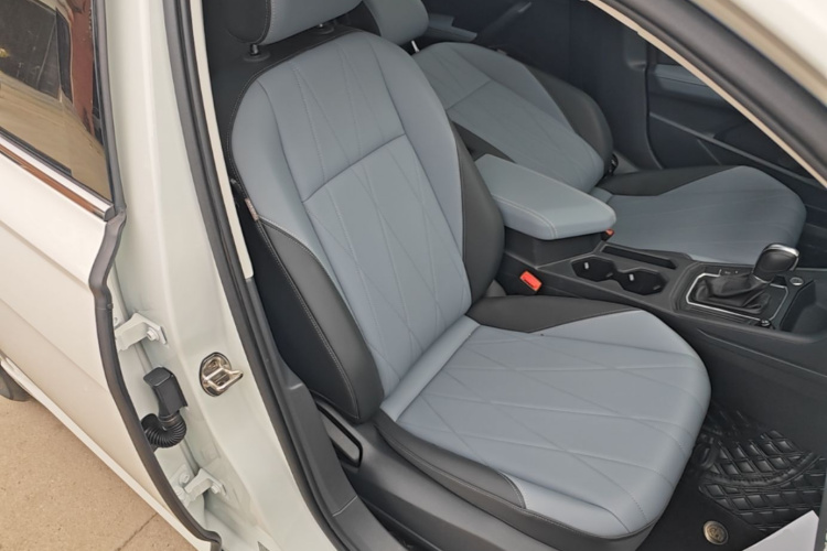 Volkswagen Lavida 2023 car image #24