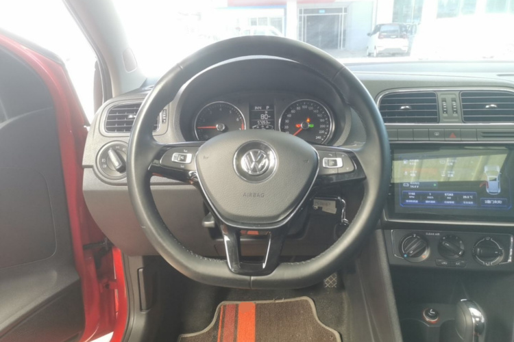 Volkswagen Polo 2017 #15 Volkswagen Polo 2017 car image #15
