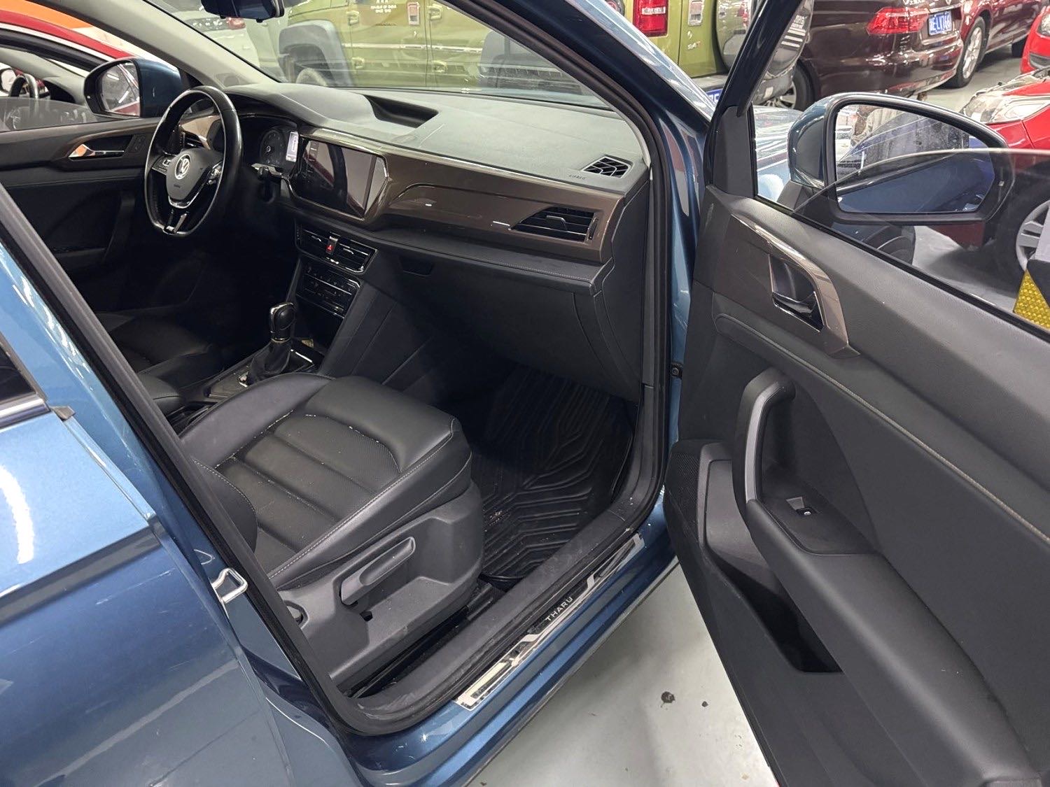 2021 car image #5