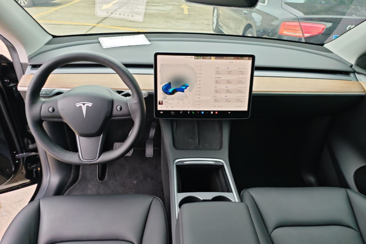 Tesla Model Y 2022 #11 Tesla Model Y 2022 car image #11