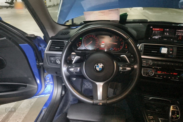 BMW 3 Series 2019 imagen de coche #12