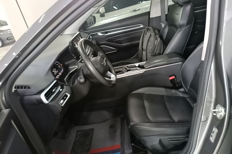 GEELY Emgrand 2021 car image #15