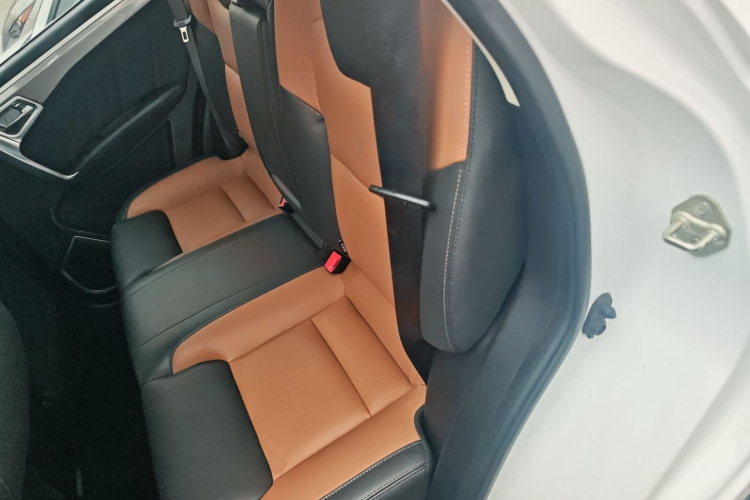 GEELY Vision X6 2017 imagem de carro #17