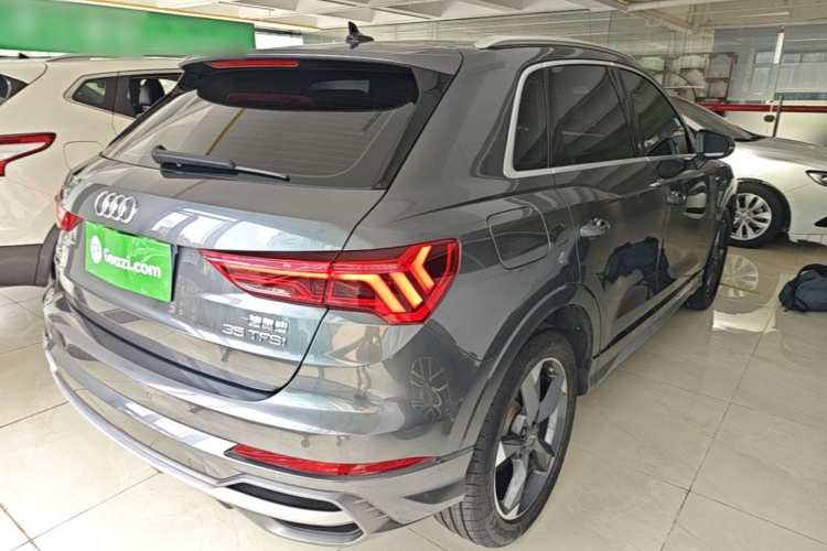 Audi Q3 2019 #5 Audi Q3 2019 car image #5