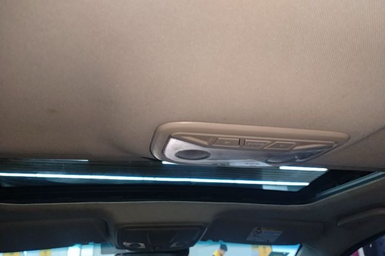 GEELY Emgrand 2017 #20 GEELY Emgrand 2017 car image #20