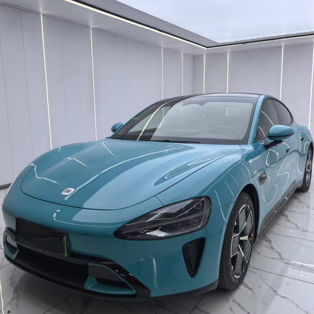 MI SU7 2025 car image 