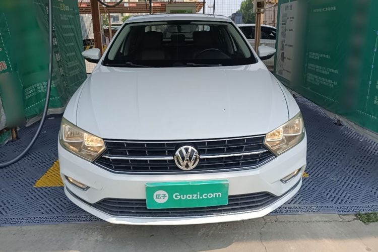 Volkswagen Bora 2016 car image #3
