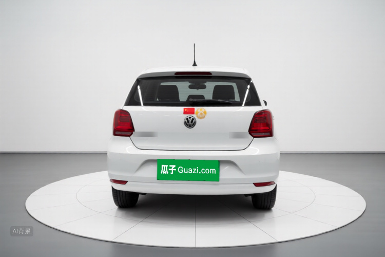 Volkswagen Polo 2015 car image #6