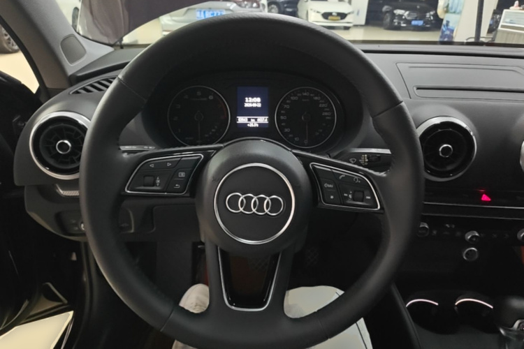 Audi A3 2019 #11 Audi A3 2019 car image #11