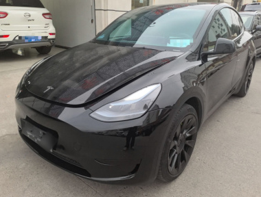 Tesla Model Y 2023 Tesla Model Y 2023 صورة سيارة