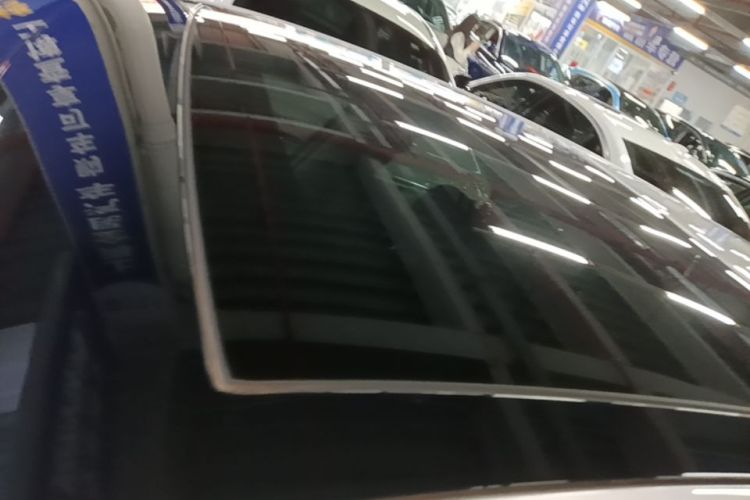 Volkswagen Golf 2019 car image #25