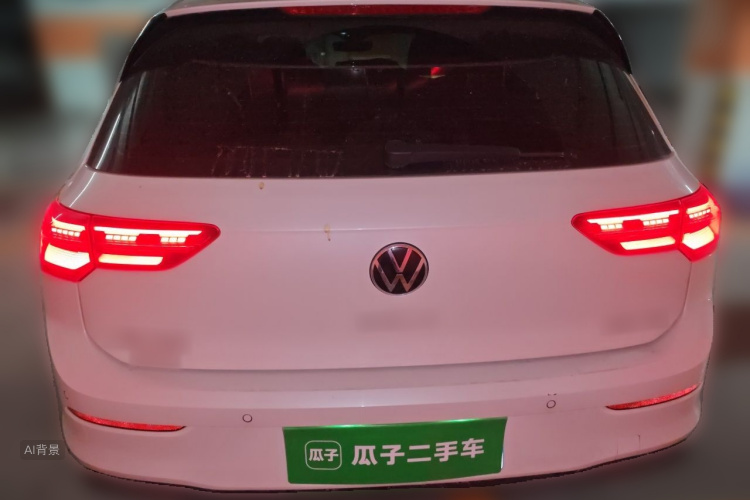 Volkswagen Golf 2022 car image #6