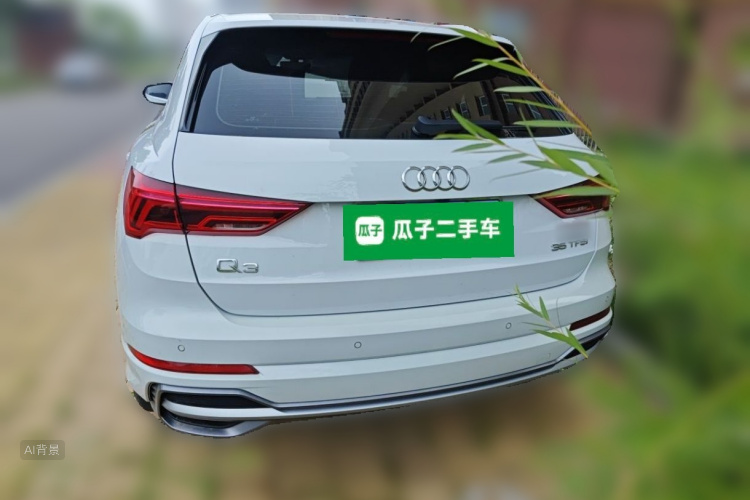Audi Q3 2022 car image #6