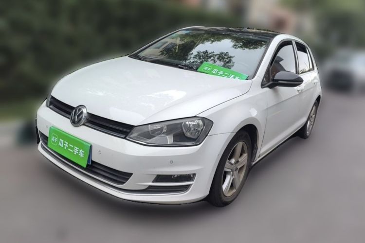 Volkswagen Golf 2017 car image #6