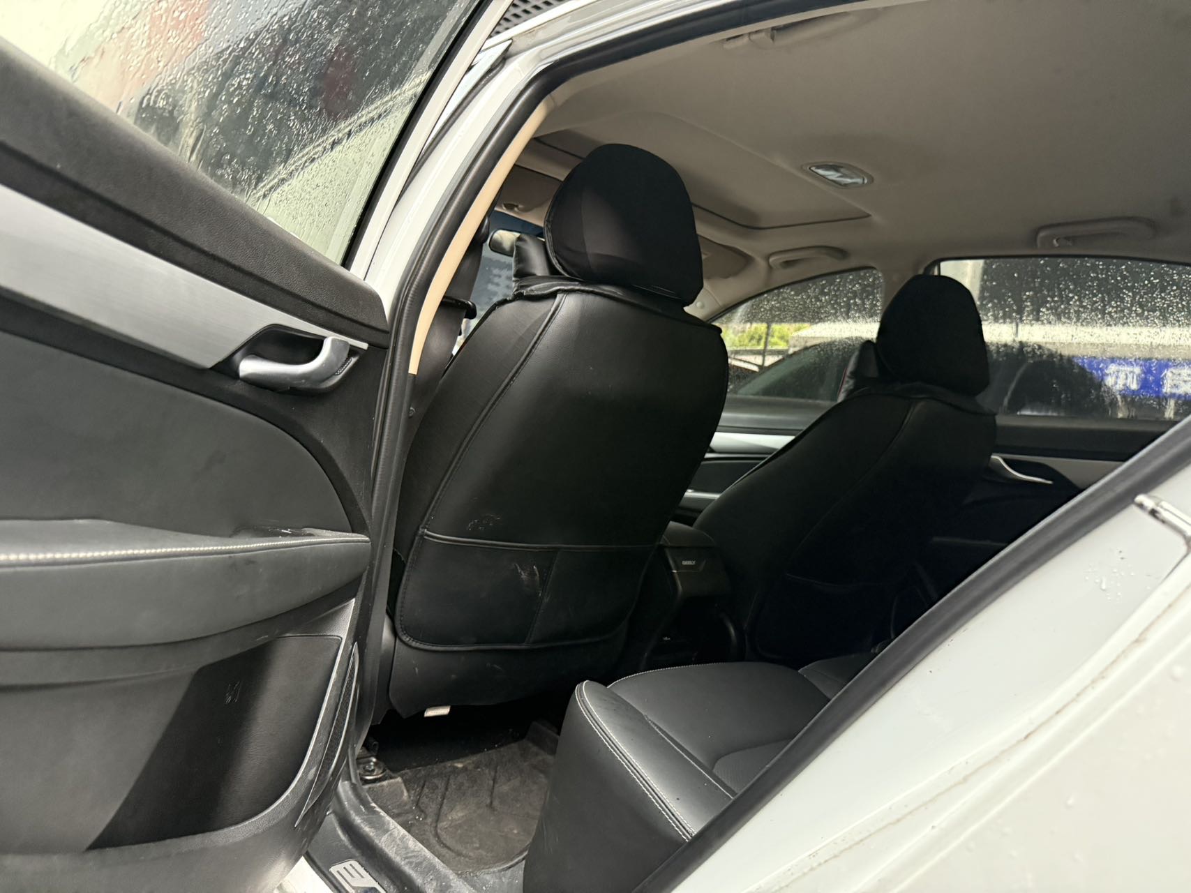 GEELY Emgrand 2018 car image #6