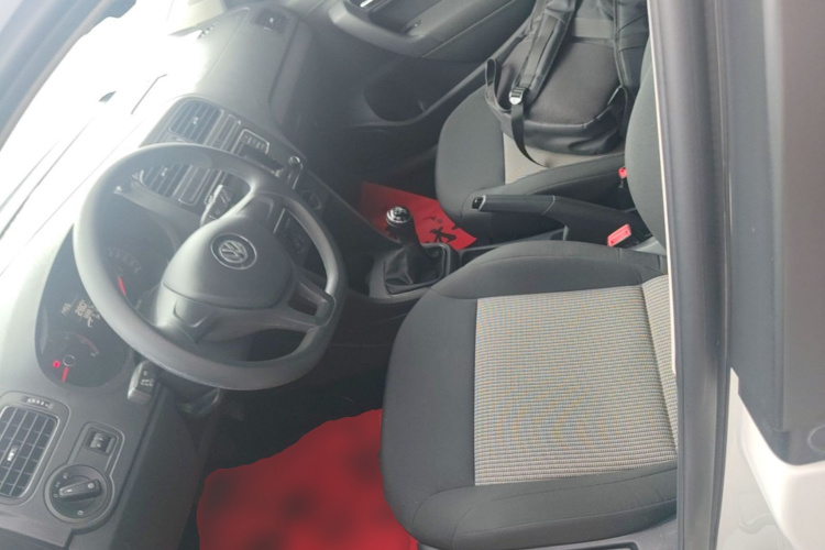 Volkswagen Polo 2016 #15 Volkswagen Polo 2016 car image #15