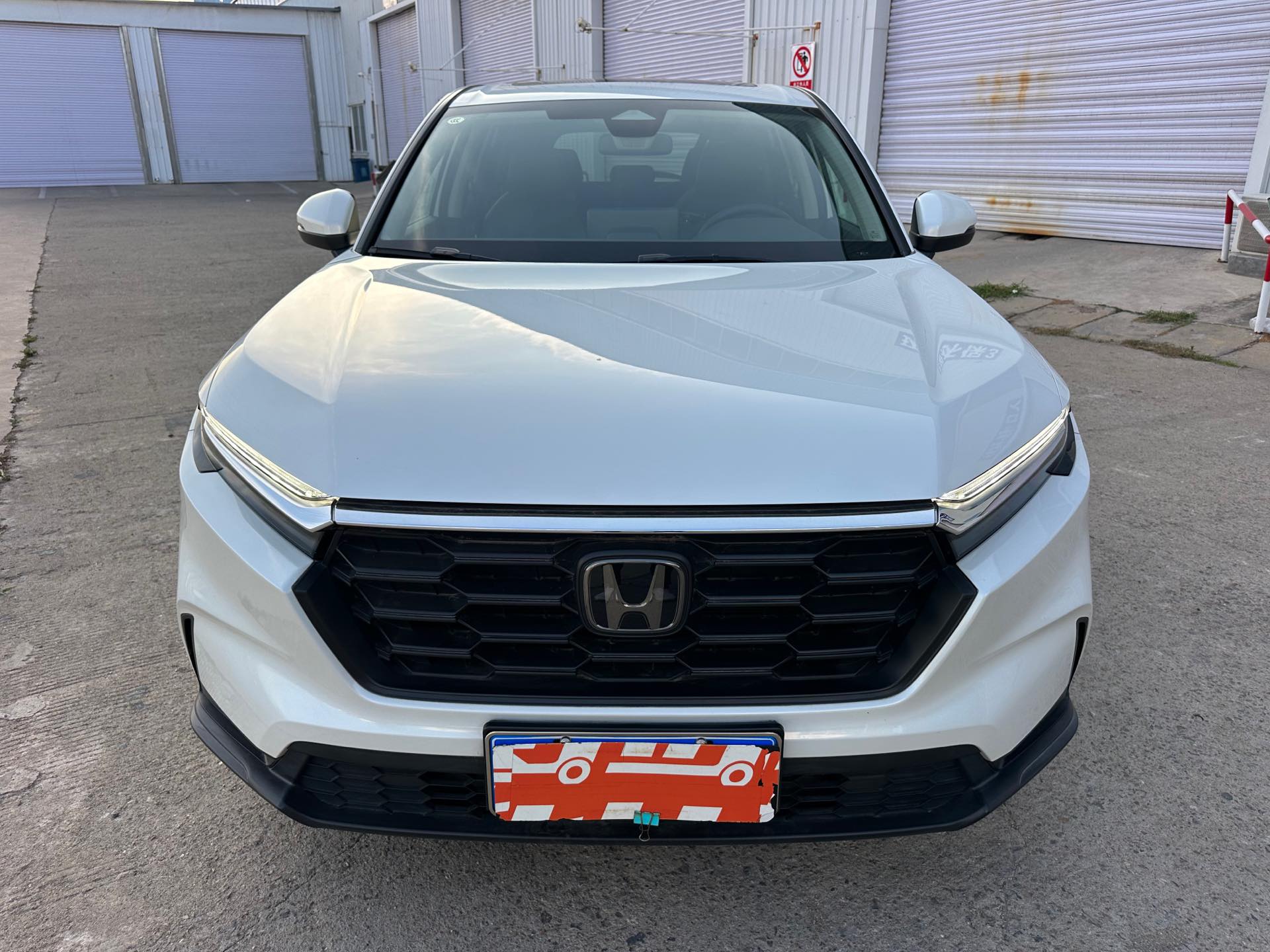 Honda CR-V 2023 изображение автомобиля #2