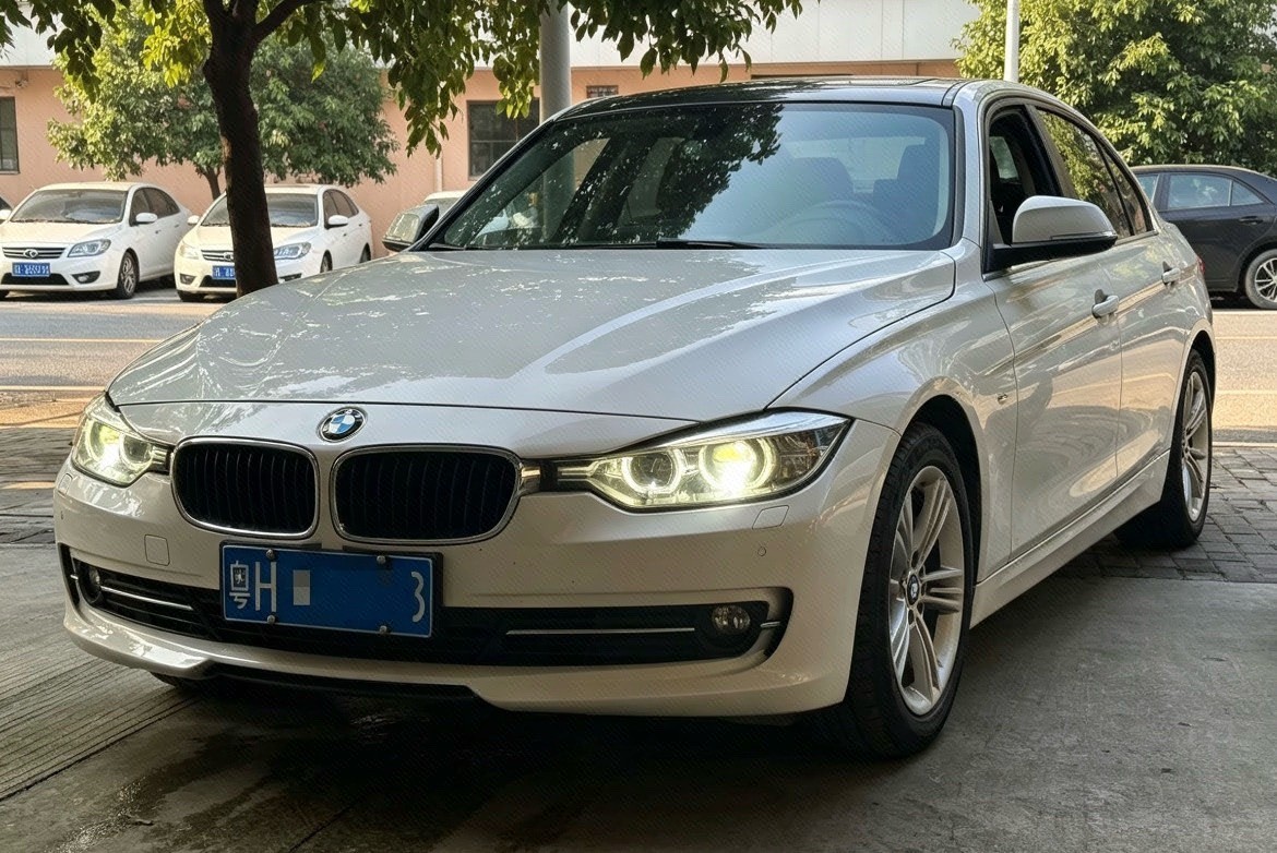 BMW 3 Series 2015 BMW 3 Series 2015 car image