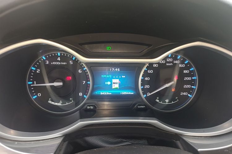 GEELY Emgrand 2016 car image #12