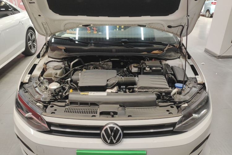 Volkswagen Polo 2023 car image #20