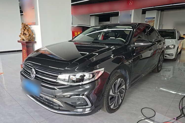 Volkswagen Bora 2024 car image #2