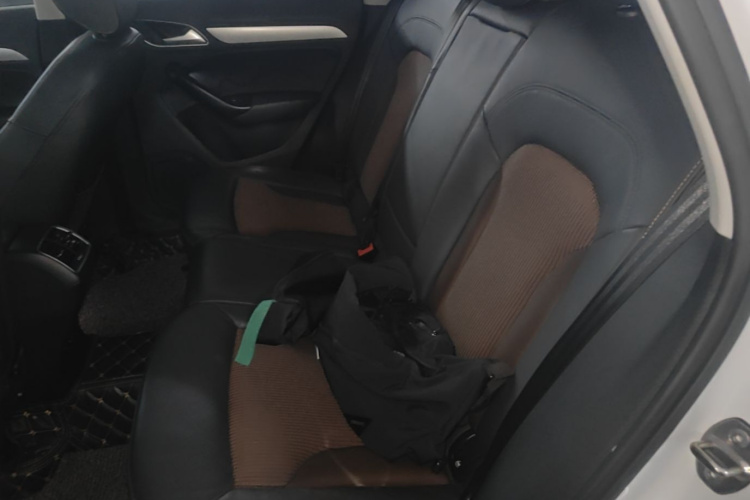 Audi Q3 2017 #17 Audi Q3 2017 car image #17