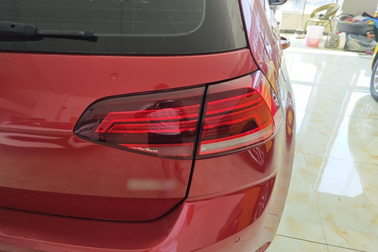 Volkswagen Golf 2019 #8 Volkswagen Golf 2019 car image #8