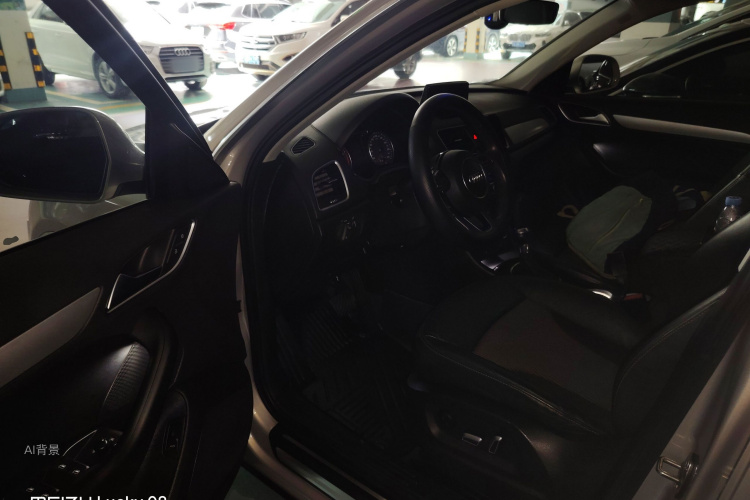 Audi Q3 2018 #18 Audi Q3 2018 car image #18