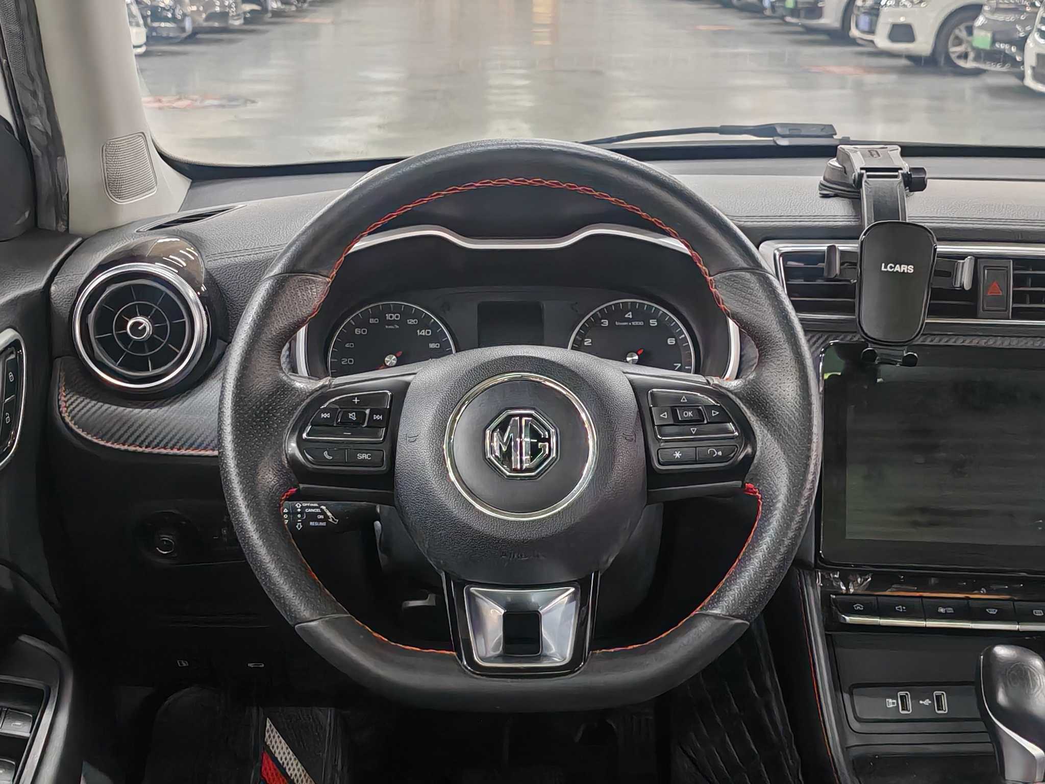MG ZS 2020 car image #7
