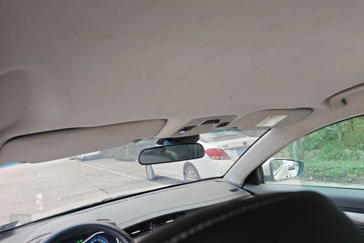 GEELY Emgrand 2019 #20 GEELY Emgrand 2019 صورة سيارة #20