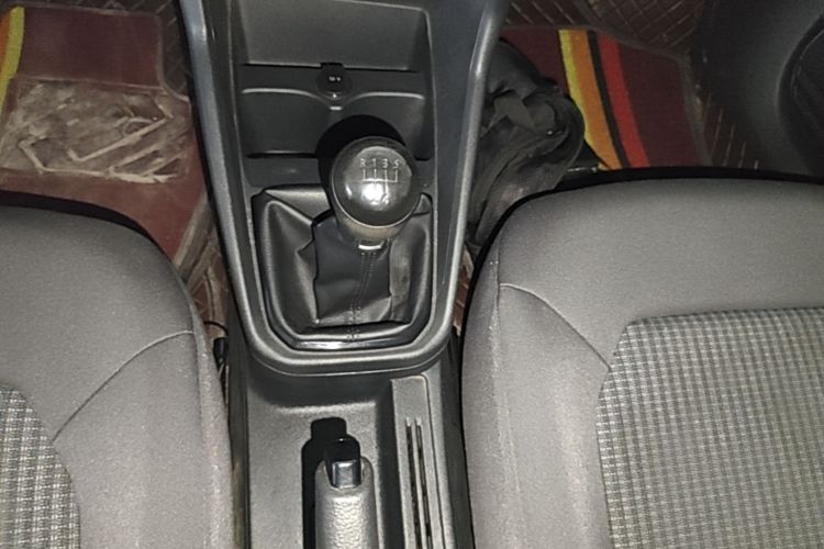 Volkswagen Santana 2016 #18 Volkswagen Santana 2016 car image #18