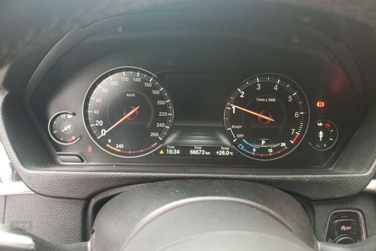 BMW 3 Series 2019 #13 BMW 3 Series 2019 car image #13